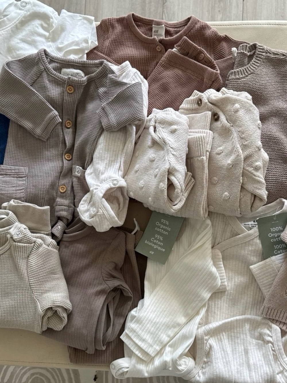 H&M Baby Boy / Gender Neutral Bundle - Picture 2 of 12